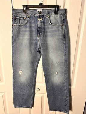 Closed Men's 31 Pedal Pusher Light Blue Distressed Jeans Straight Fit‎ Italy